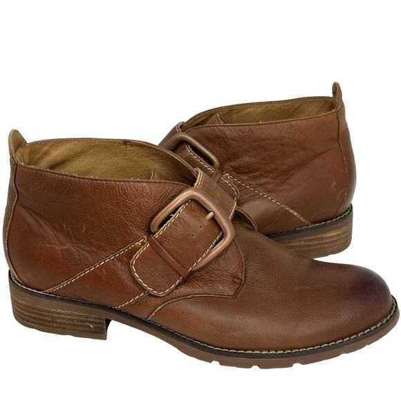 Sofft Brand Men’s Chukka Style Boots with Buckle - Picture 1 of 10